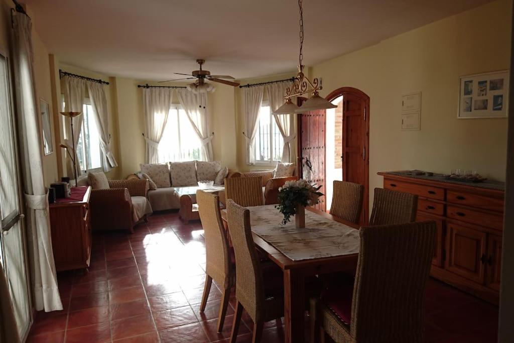 Countryside Private Apartment With Pool & Sea View Torrox Buitenkant foto
